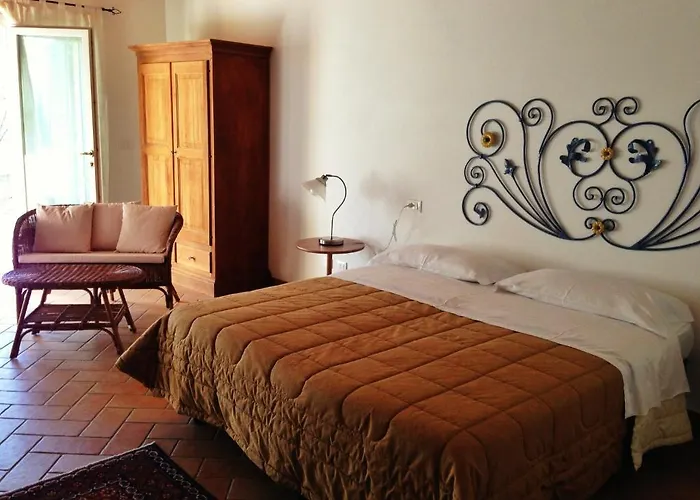 Летний дом Agriturismo Al Colle Piegaro (Umbria)